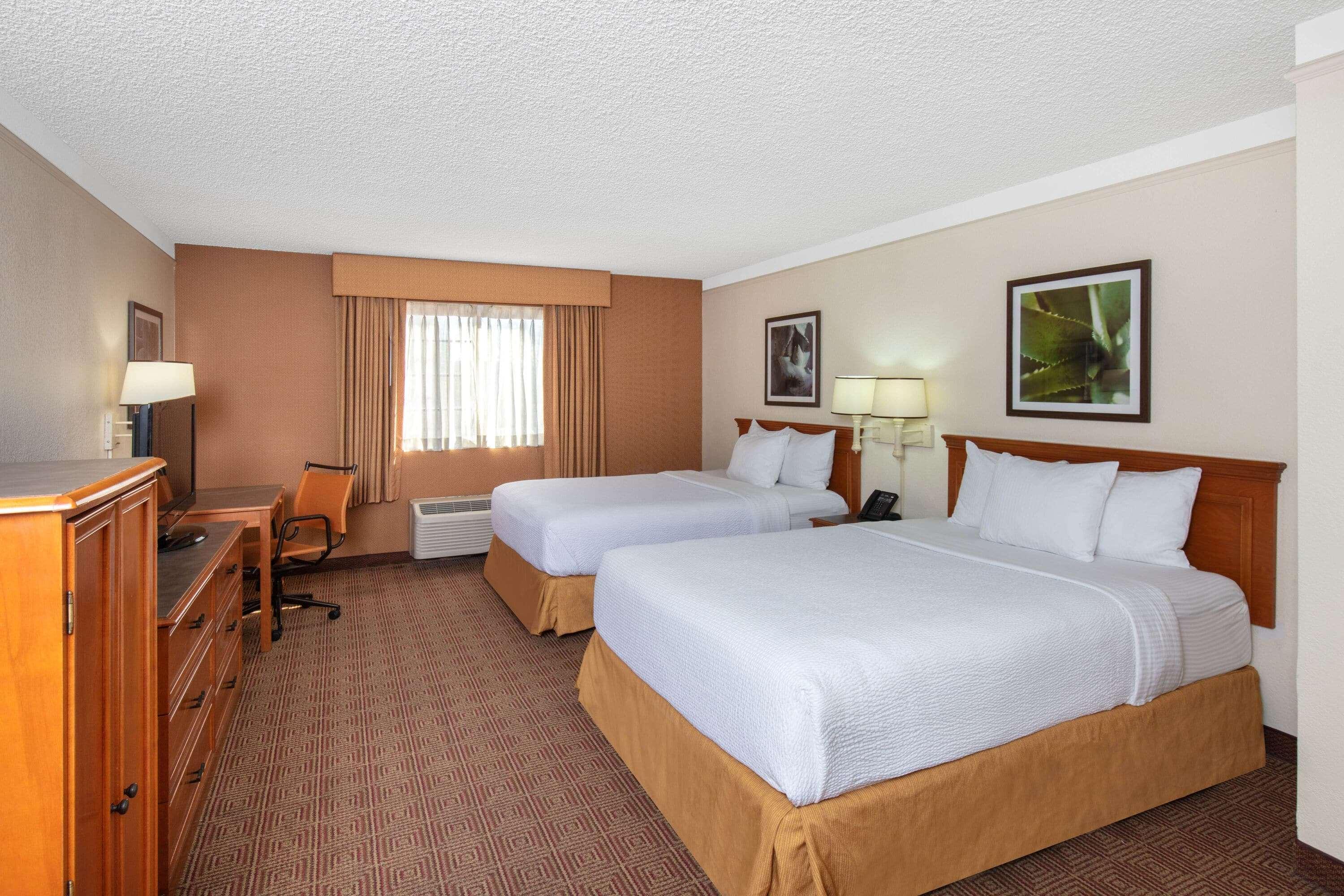 La Quinta By Wyndham Las Vegas Airport N Conv. Ngoại thất bức ảnh